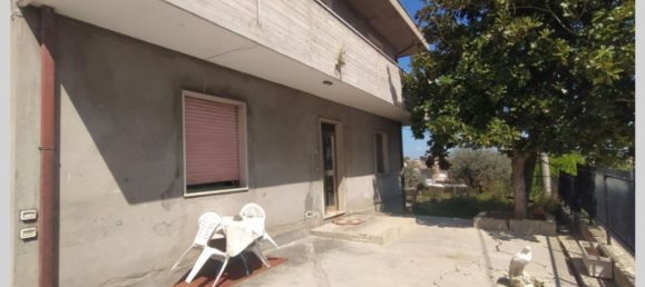 Квартира с 5 спальнями в Пескара, Италия № 313254 36