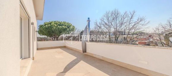 Penthouse de 4 divisões em Riccione, Italy N.º 59910 32