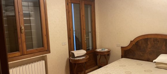 6 rooms House in Castelcucco, Italy No. 234823 16