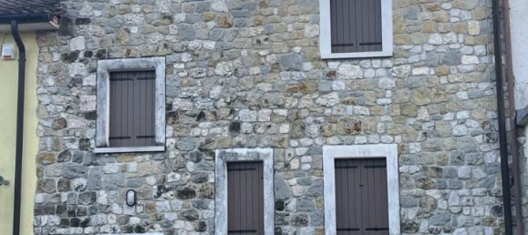 6 rooms House in Castelcucco, Italy No. 234823 5