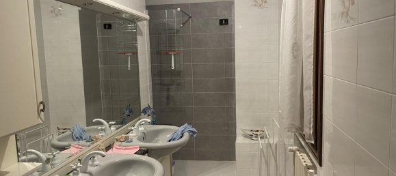 6 rooms House in Castelcucco, Italy No. 234823 27