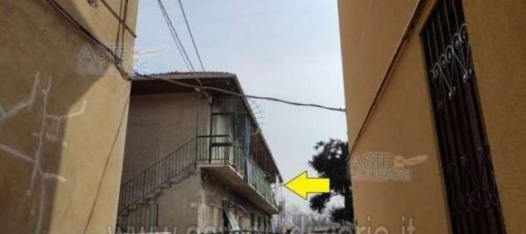 4-salle Appartement à Sesto San Giovanni, Italy No. 13893 8