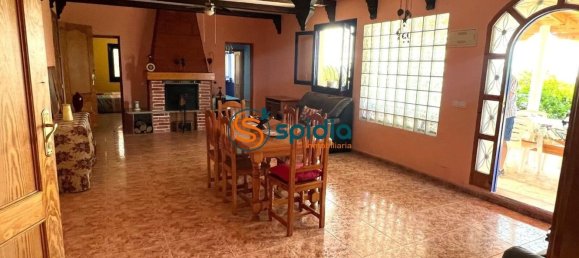 4 bedrooms House in Aguilas, Spain No. 155128 4