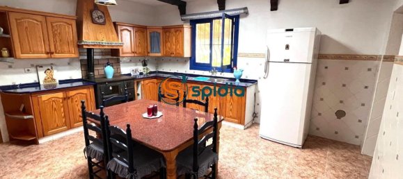 4 bedrooms House in Aguilas, Spain No. 155128 6