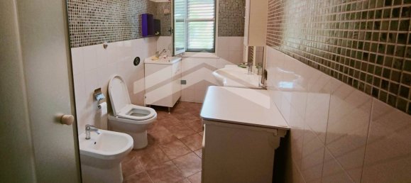 4 chambres Villa à Campobasso, Italy No. 175750 15