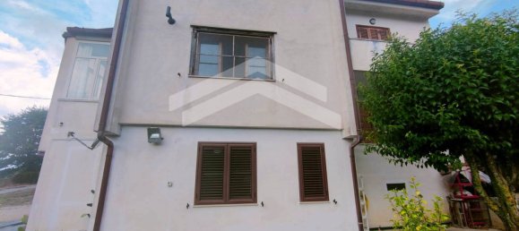 4 chambres Villa à Campobasso, Italy No. 175750 24