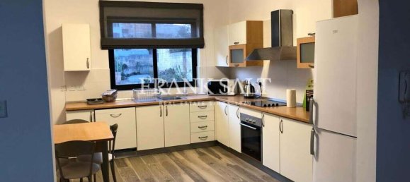 2 bedrooms Apartment in Saint Julian's, Malta No. 6895 3