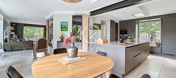 4 bedrooms House in Les Cheres, France No. 351677 6