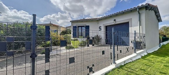 3 bedrooms House in Chatelaillon-Plage, France No. 100832 14