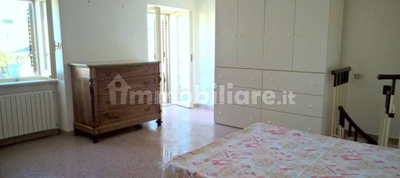 3 غرف نوم منزل في Alanno, Italy رقم 278618 8