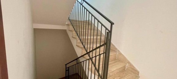 Дом с 4 комнатами в Ачерно, Италия № 146363 21