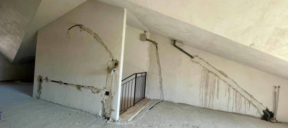 Дом с 4 комнатами в Ачерно, Италия № 146363 19