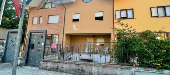 Дом с 4 комнатами в Ачерно, Италия № 146363 36