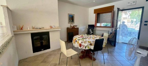 Дом с 4 комнатами в Ачерно, Италия № 146363 32