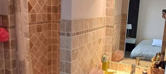 3 bedrooms House in Cogolin, France No. 331471 2