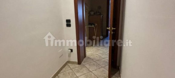 3 Schlafzimmer Wohnung in Naples, Italy, Nr. 283651 27
