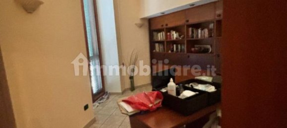 3 Schlafzimmer Wohnung in Naples, Italy, Nr. 283651 35