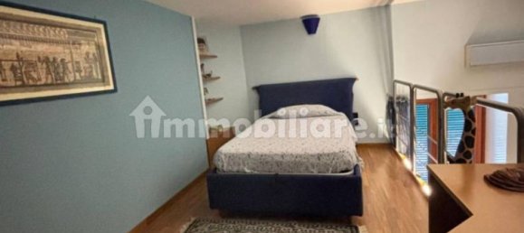 3 Schlafzimmer Wohnung in Naples, Italy, Nr. 283651 6