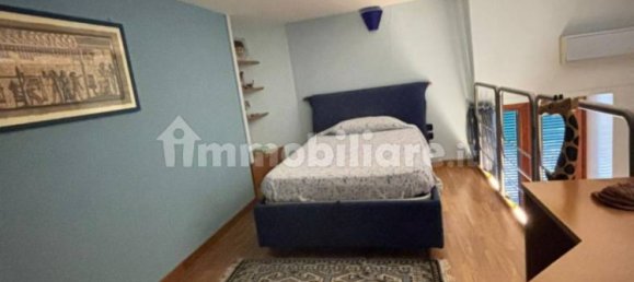 3 Schlafzimmer Wohnung in Naples, Italy, Nr. 283651 7