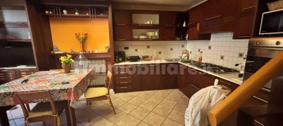 3 Schlafzimmer Wohnung in Naples, Italy, Nr. 283651 14