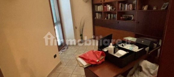 3 Schlafzimmer Wohnung in Naples, Italy, Nr. 283651 36