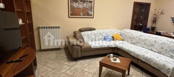 3 Schlafzimmer Wohnung in Naples, Italy, Nr. 283651 32