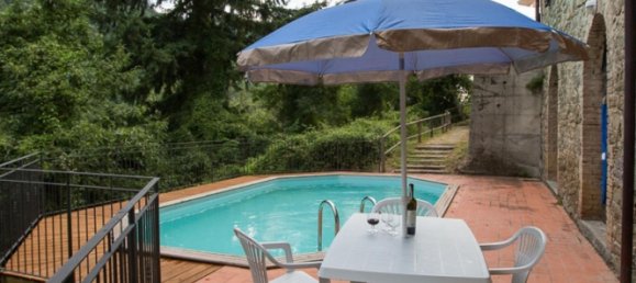 4 bedrooms Villa in Villafranca in Lunigiana, Italy No. 74 10