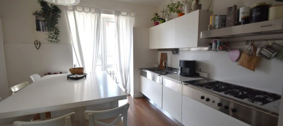 3 bedrooms House in Magenta, Italy No. 304476 17