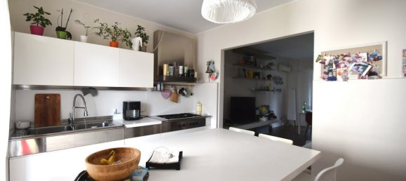 3 bedrooms House in Magenta, Italy No. 304476 19