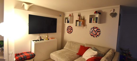 3 bedrooms House in Magenta, Italy No. 304476 46