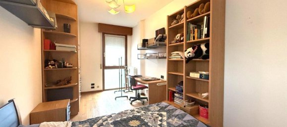 3 bedrooms Villa in Pontoglio, Italy No. 298369 16