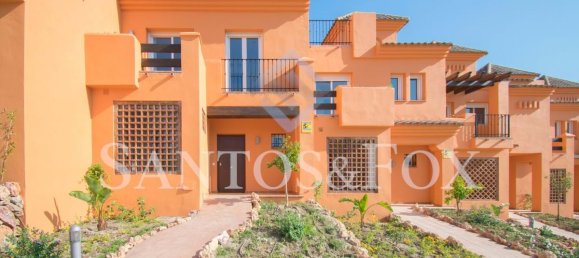 3 bedrooms Townhouse in Malaga, Spain No. 20549 2