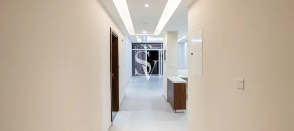 2 bedrooms Apartment for sale in Zabeel, Dubai, UAE № 194294 2