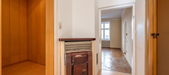4 rooms Apartment in Favoriten, Austria No. 5584 11