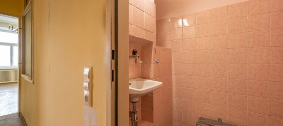 4 rooms Apartment in Favoriten, Austria No. 5584 15