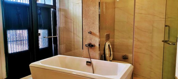 Café/restaurante de 4 dormitorios en Bangkok, Thailand No. 7170 13