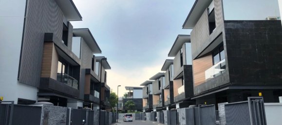 Café/restaurante de 4 dormitorios en Bangkok, Thailand No. 7170 2