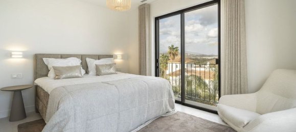 5 غرف نوم فيلا في Estepona, Spain رقم 186123 19