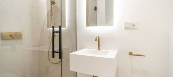 5 غرف نوم فيلا في Estepona, Spain رقم 186123 18