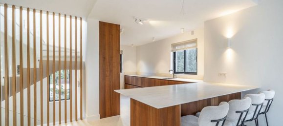 5 غرف نوم فيلا في Estepona, Spain رقم 186123 11