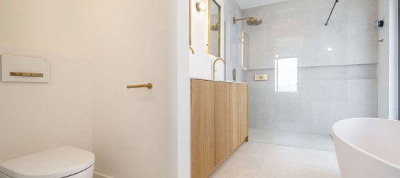 5 غرف نوم فيلا في Estepona, Spain رقم 186123 21