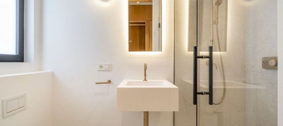 5 غرف نوم فيلا في Estepona, Spain رقم 186123 15