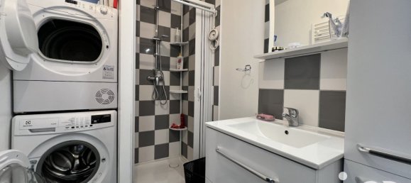 Gebäude in Flixecourt, France 180m², Nr. 74655 11
