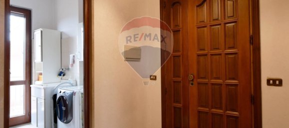 Квартира с 2 спальнями в Бари, Италия № 361989 17