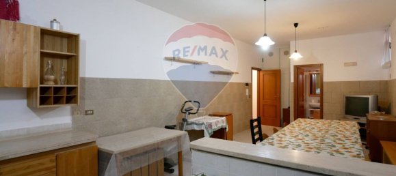 Квартира с 2 спальнями в Бари, Италия № 361989 15