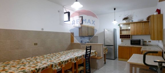 Квартира с 2 спальнями в Бари, Италия № 361989 14