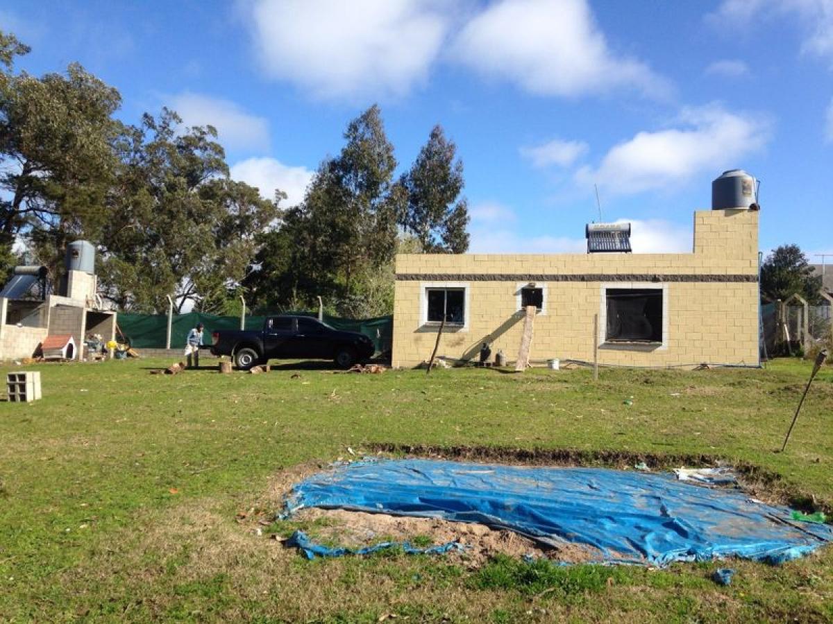 2 bedrooms House in Buenos Aires, Argentina No. 72806