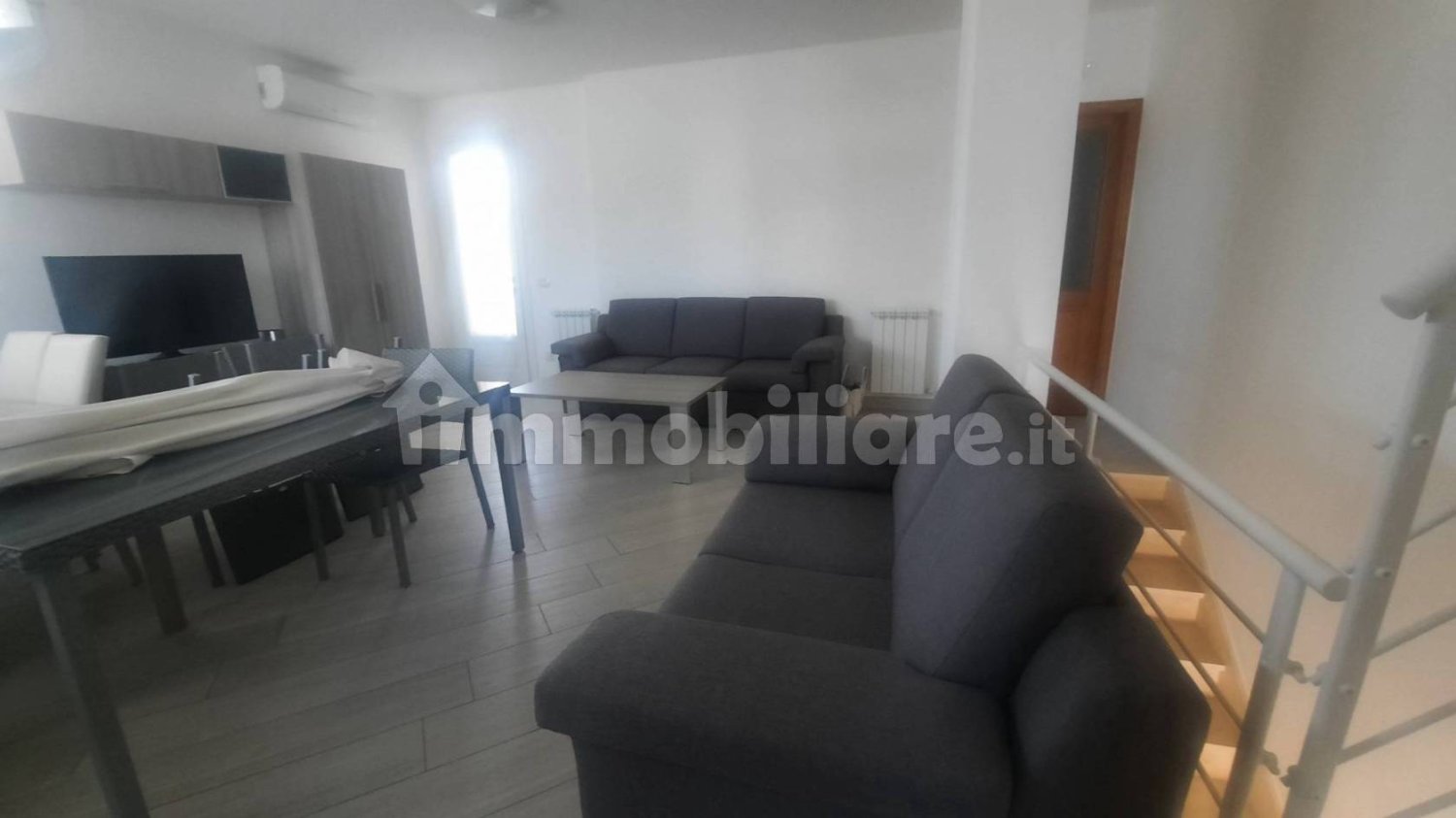 5 bedrooms Apartment in Forte dei Marmi, Italy No. 227925