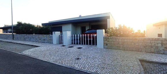 3 bedrooms Villa in Caldas da Rainha, Portugal No. 224297 2