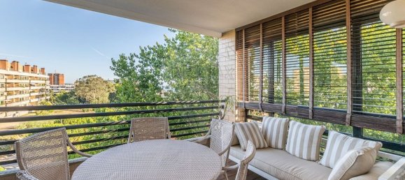 4 bedrooms Apartment in Porto, Portugal No. 99619 39